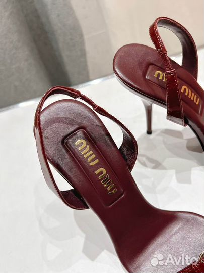 Босоножки женские Miu Miu