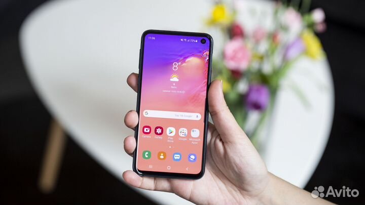 Samsung Galaxy S10e (Snapdragon 855), 6/128 ГБ