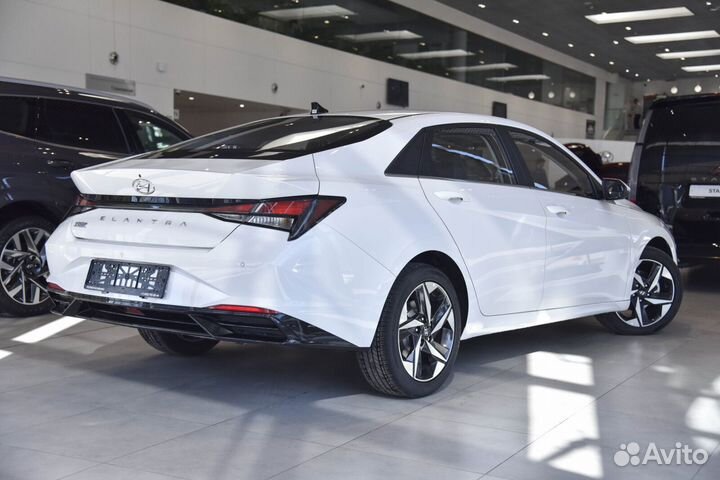 Hyundai Elantra 1.5 CVT, 2023