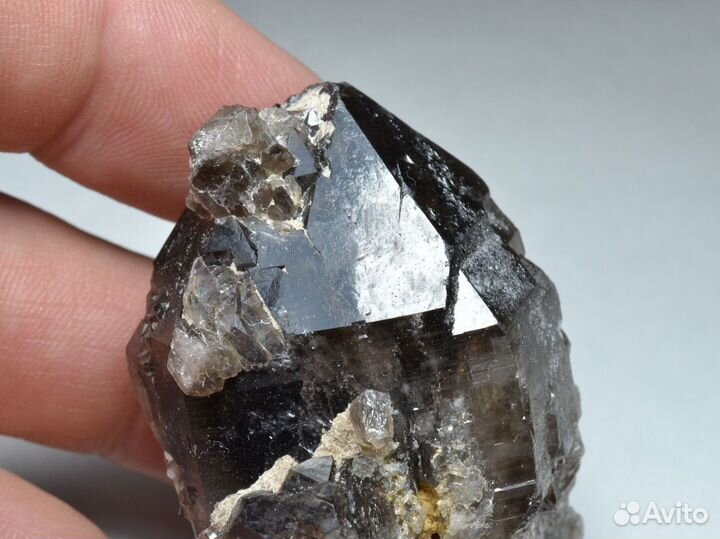 Раухтопаз кристалл 6 см / Минералы