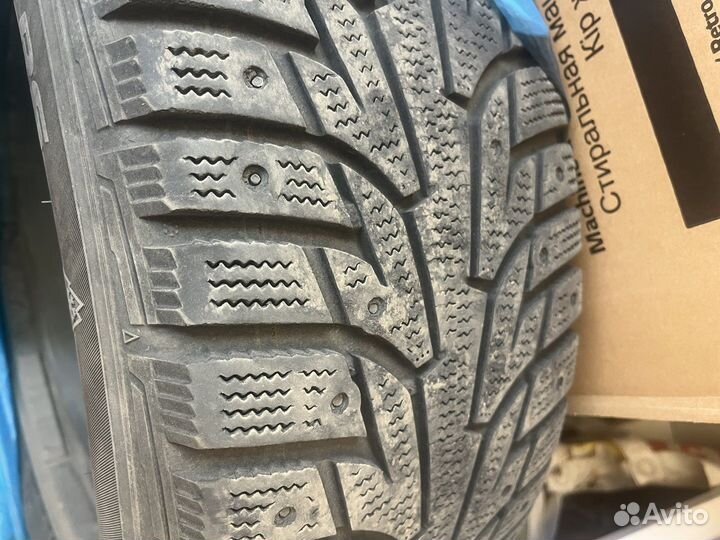 R17 Hankook Winter I'Pike 225/55, PCD 5x108 DIA 17