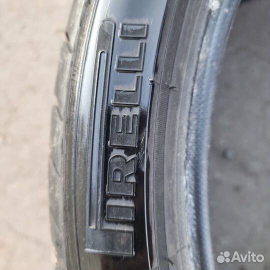 Pirelli P Zero 305/30 R20