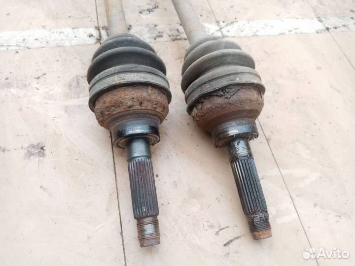 Полуось задняя Subaru Forester (SF) рест. 2001