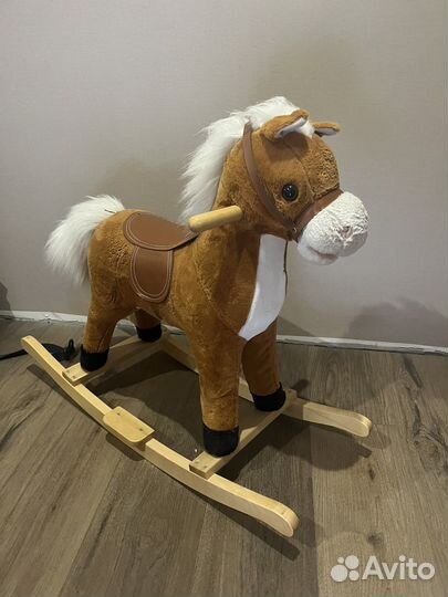 Качалка лошадь