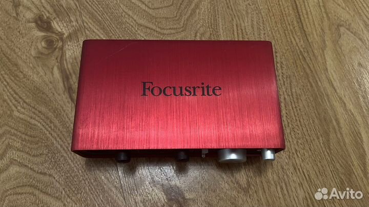 Focusrite Scarlett 2i2