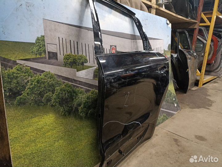 Дверь задняя левая Porsche Macan 2020