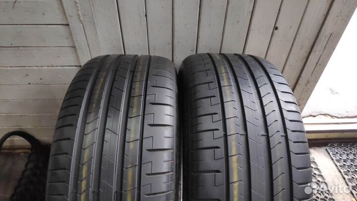 Pirelli P Zero PZ4 265/45 R21 104W