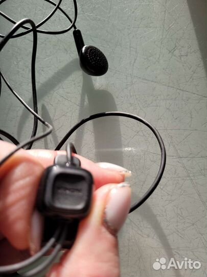 Наушники проводные