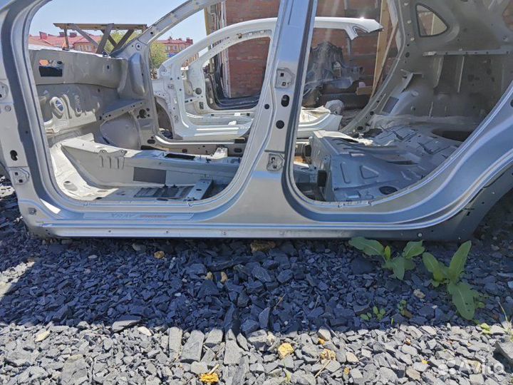 Порог со стойкой левый LADA X-Ray Cross 1.6 H4MD