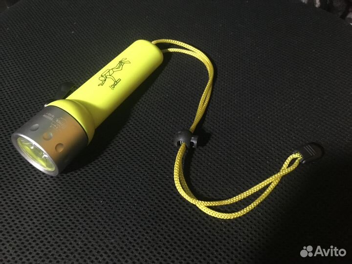 Фонарь для дайвинга подводной охоты