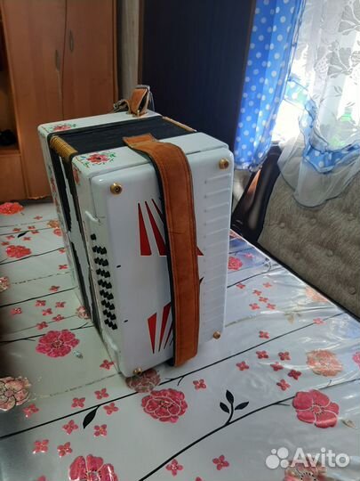 Гармонь тульская