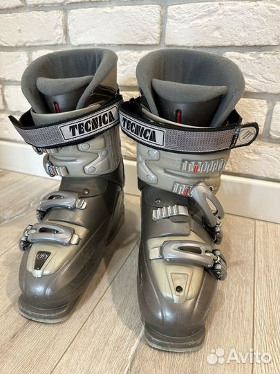 Горнолыжные ботинки technica