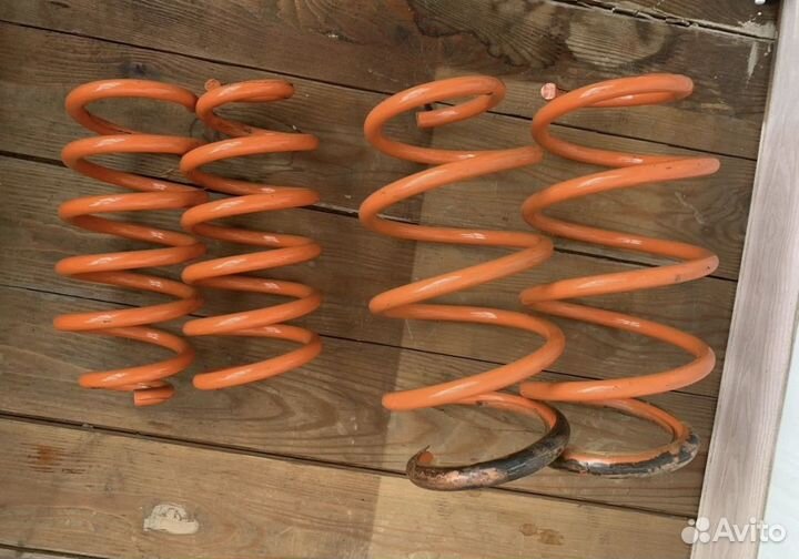 Пружины веста -50 передние