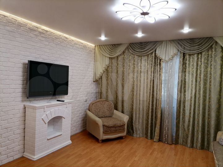 3-к. квартира, 80 м², 8/9 эт.