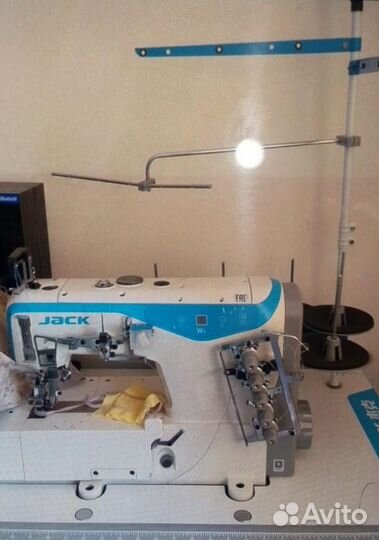 Швейная машина