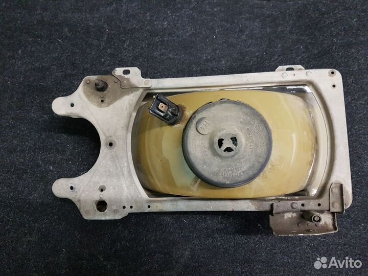 811 941 105 cб\уфара (L) Audi 80 B2