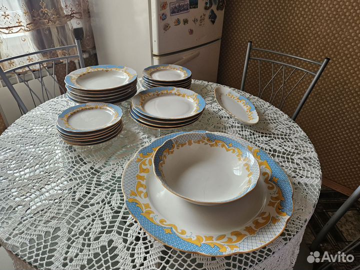 Набор столовой посуды на 6 персон