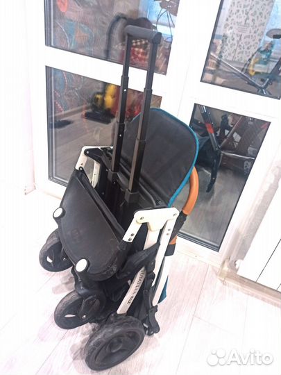 Прогулочная коляска yoya