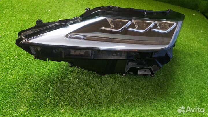Фара передняя левая Lexus Rx300