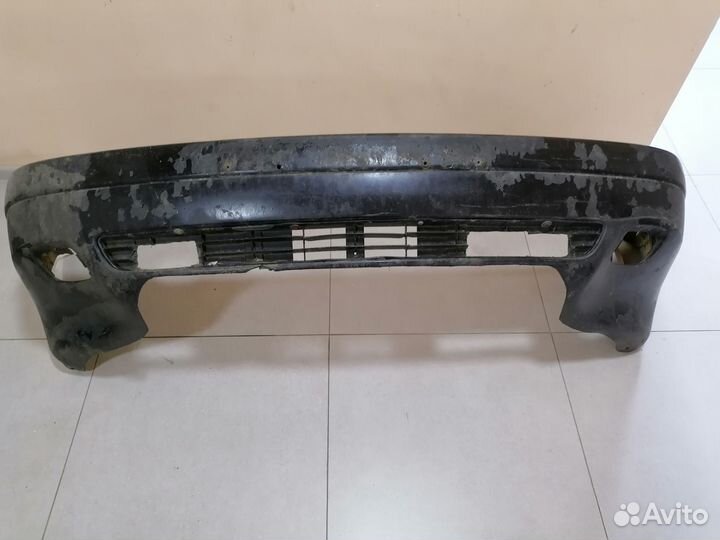 Бампер передний Audi 80 B3 1986-1991 дефект