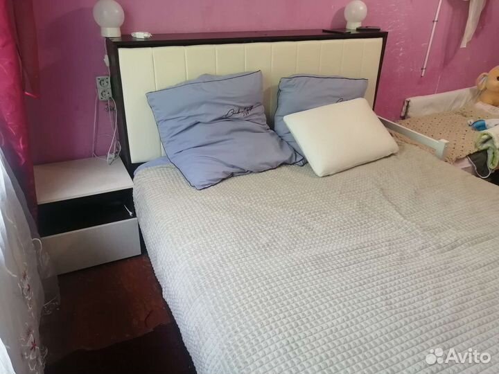 Спальный гарнитур бу