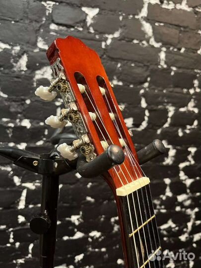 Классическая гитара