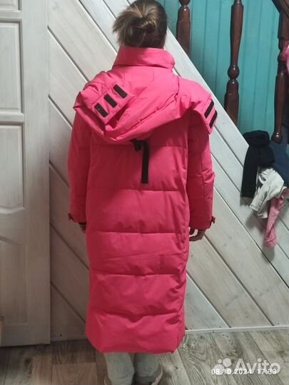 Пуховик женский 42 44