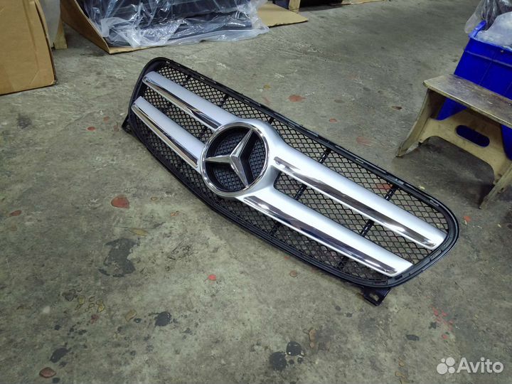 Решетки радиатора Мерседес GLA X156 гла 156