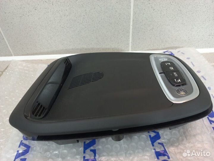 Плафон салонный Volvo S90 2