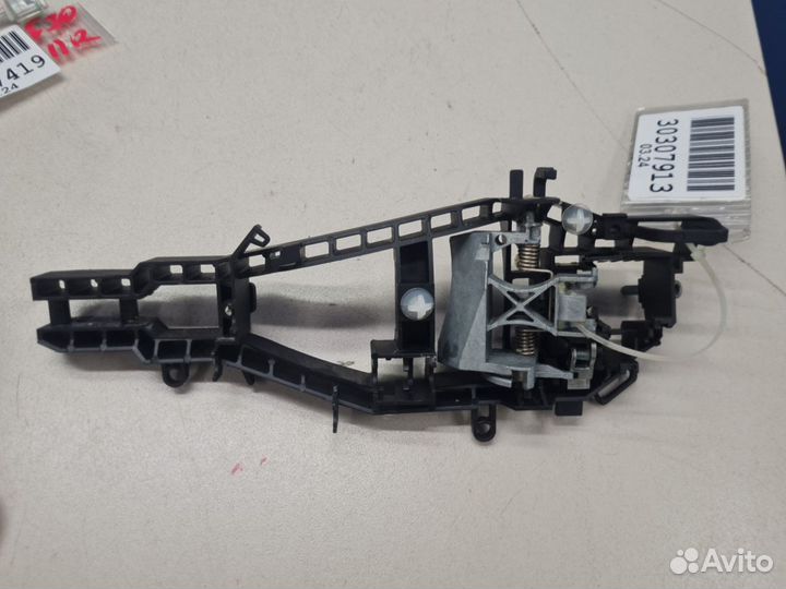 Кронштейн ручки двери правой BMW 3 F30 2011-2018