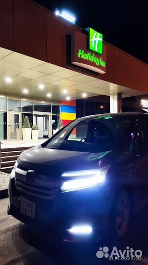 Трансфер на минивэне, групповые перевозки