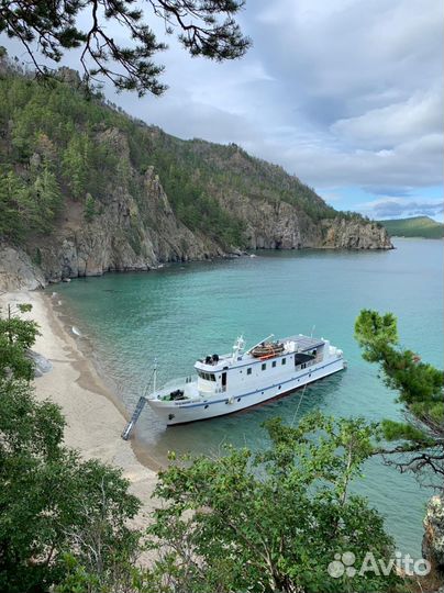 Бухта песчаная, Аренда теплохода на Байкале