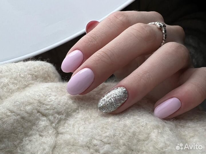 Мастер маникюра и педикюра