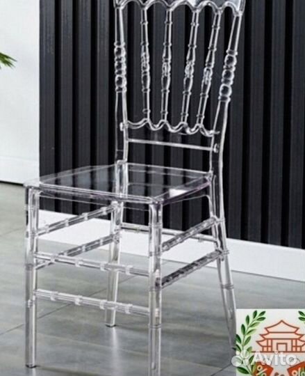 Ресторанный стул