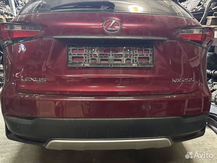 Задний бампер в сборе Lexus NX200