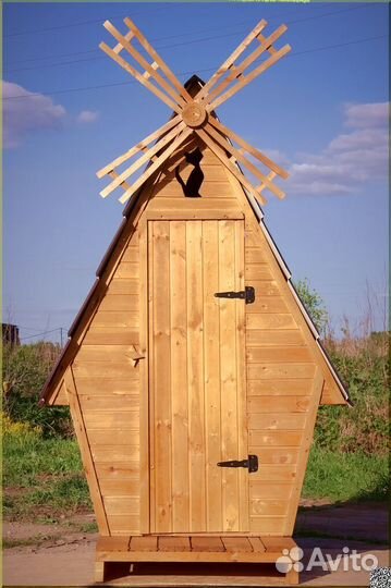 Уличный туалет деревянный ELE1005