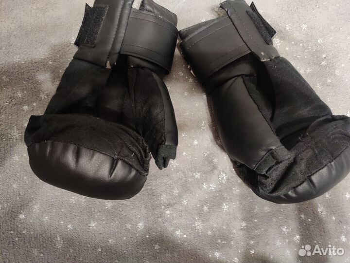 Перчатки для смешанных единоборств