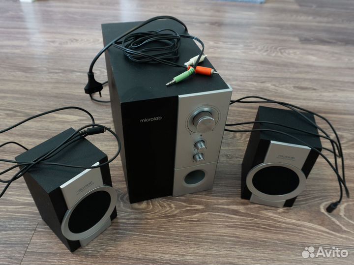 Колонки microlab M-520 2.1