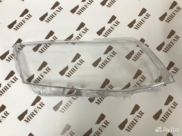 Стекло фары левое/правое Skoda Octavia 2013-2017