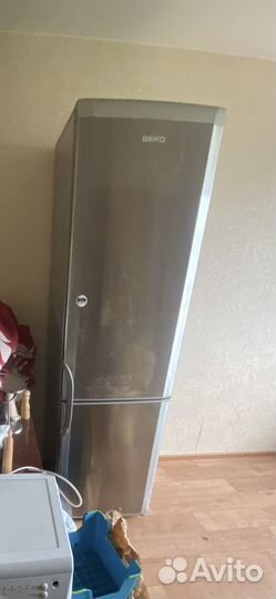 Холодильник на запчасти