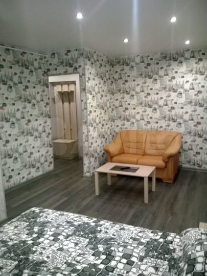 1-к. квартира, 33 м², 1/4 эт.