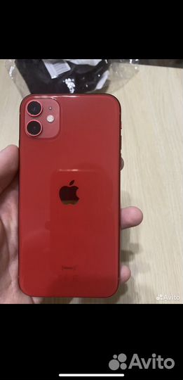 iPhone 11, 64 ГБ