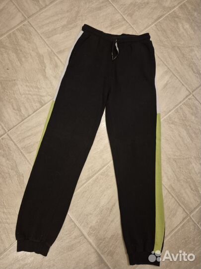 Спортивный костюм на подростка 176