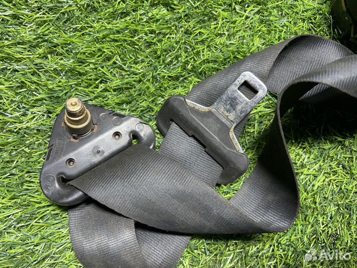 Ремень безопасности Dacia Logan