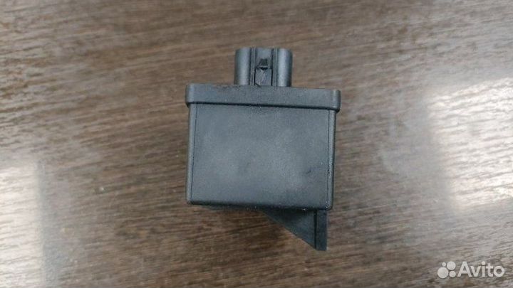 Реле свечей накала Land Rover Range Rover Sport