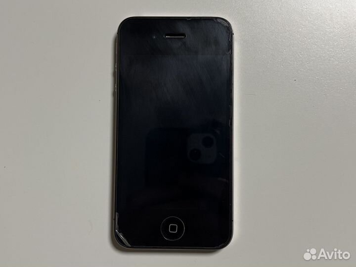 Телефон iPhone 4s 64gb