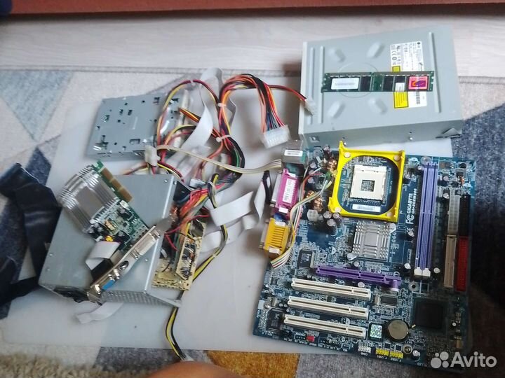 Продаю набор для компьютера