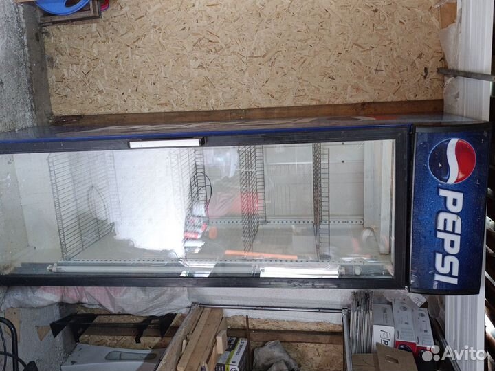 Холодильник витрина для напитков