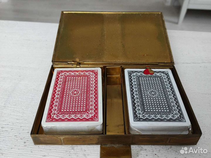 Коробка для игральных карт