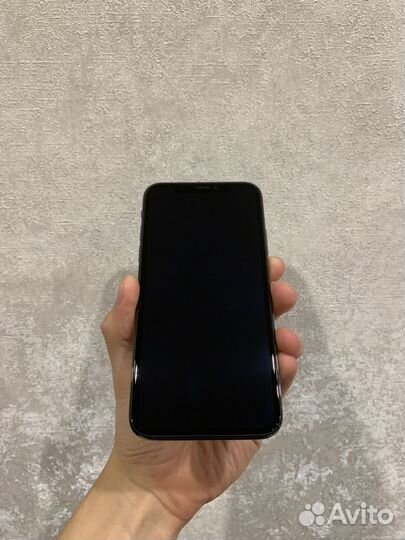iPhone X, 64 ГБ